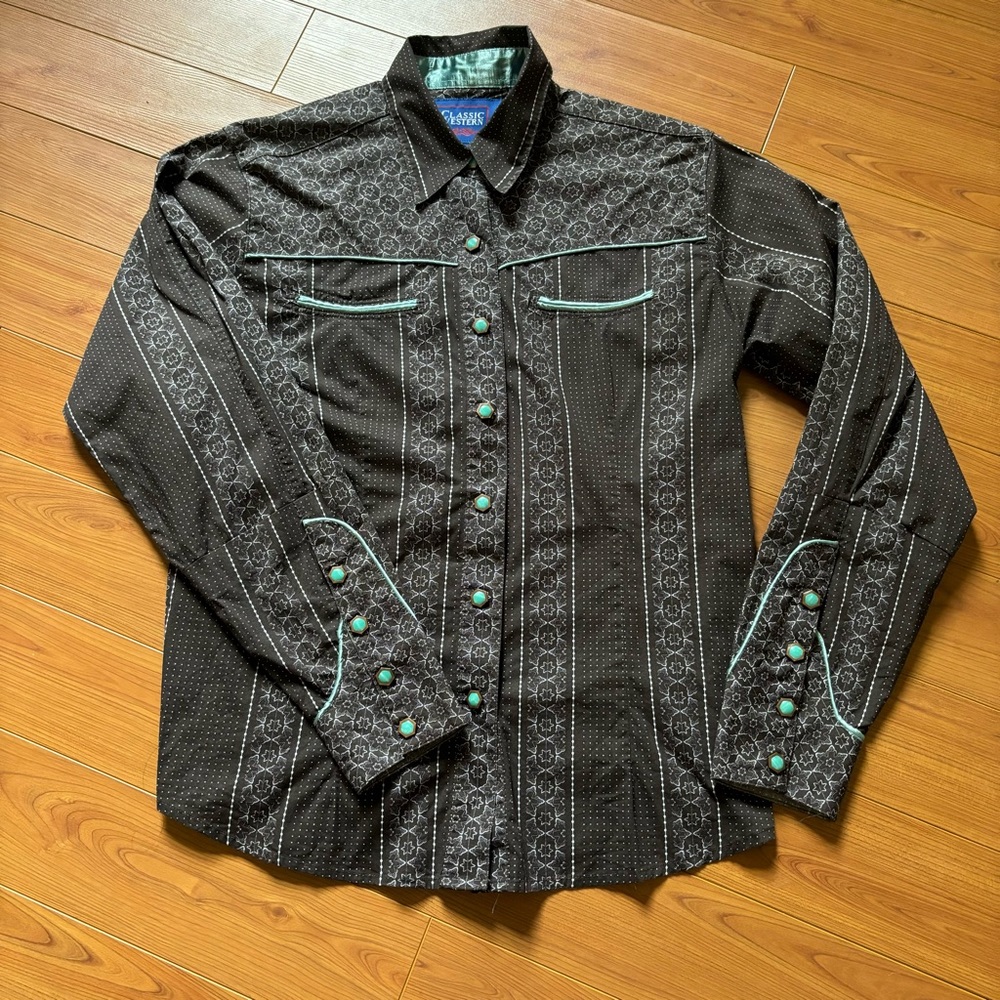 Western Shirt with snap buttons Size Small